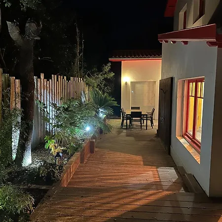 Villa De Charme A 2 Pas De La Plage