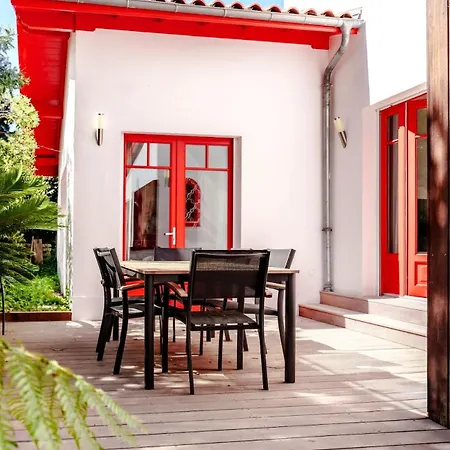 Villa De Charme A 2 Pas De La Plage